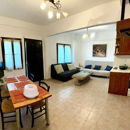 Forest Paradise Apartment *